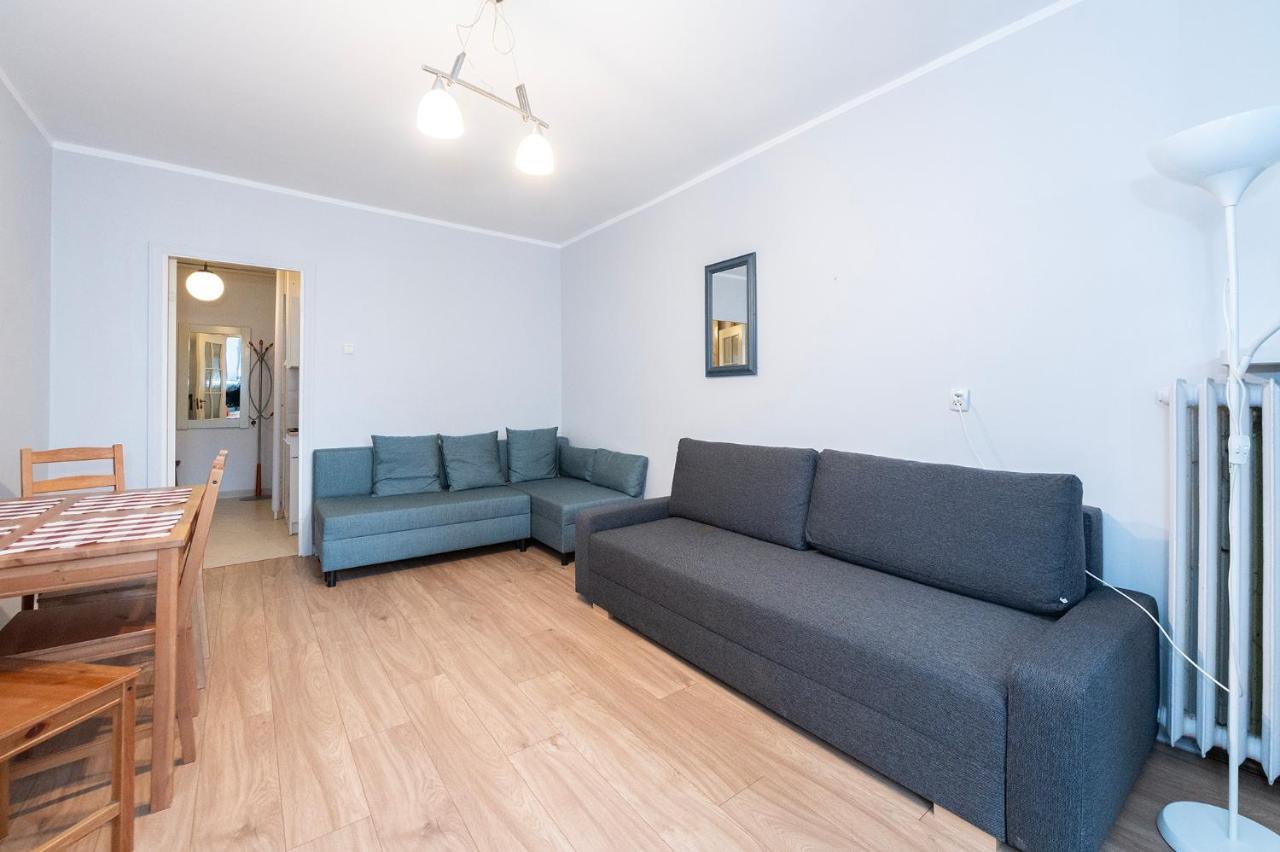 Studio In City Centre Free Parking وودج المظهر الخارجي الصورة