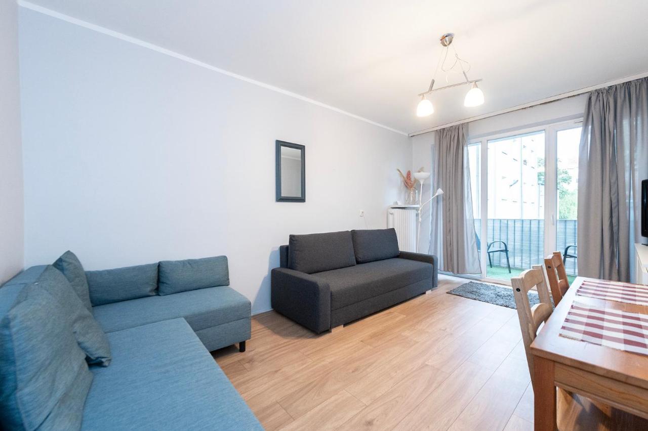 Studio In City Centre Free Parking وودج المظهر الخارجي الصورة